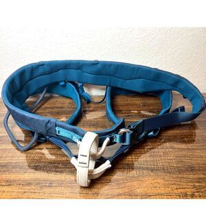 Petzl Adjama Rock Climbing Harness XL Blue Adjustable Type C Belay Loop Great!